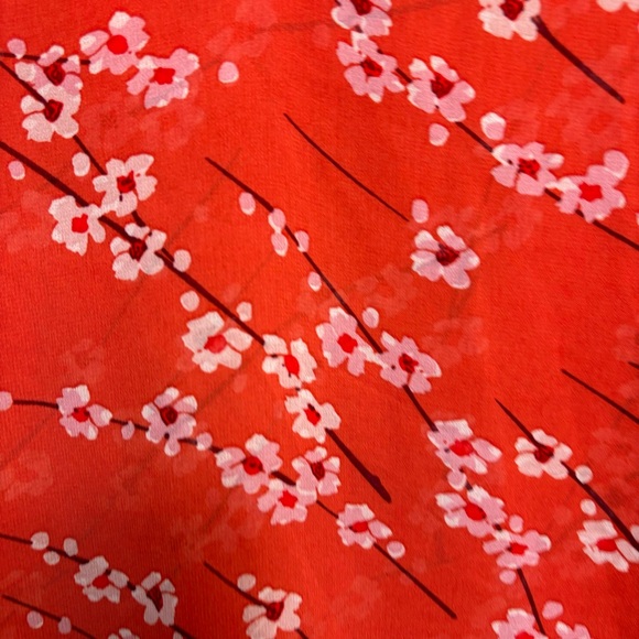 Cabi Split Flutter Sleeve Chiffon Cherry Blossom Blouse Size XXL - Picture 6 of 12